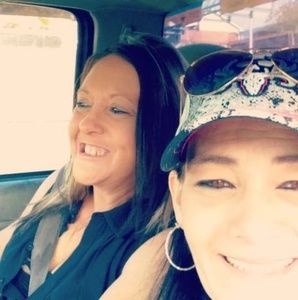 Meet your Posher, Sandi